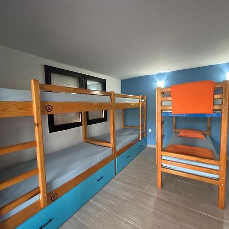 Blue Orange Lake Hostel オフリド エクステリア 写真